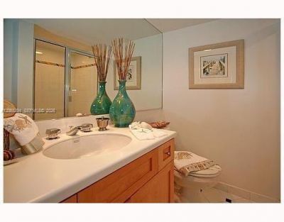 5600 Collins Ave , Unit 16G, Miami Beach, FL 33140 Photo