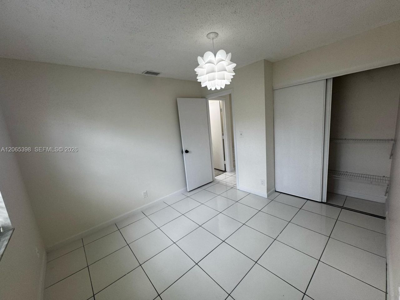8848 NW 76th Ct, Tamarac, FL 33321 Photo