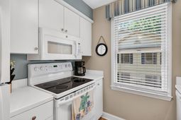 75 Weehawka Way  photo 4