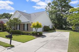 135 Brutus Lane photo 4