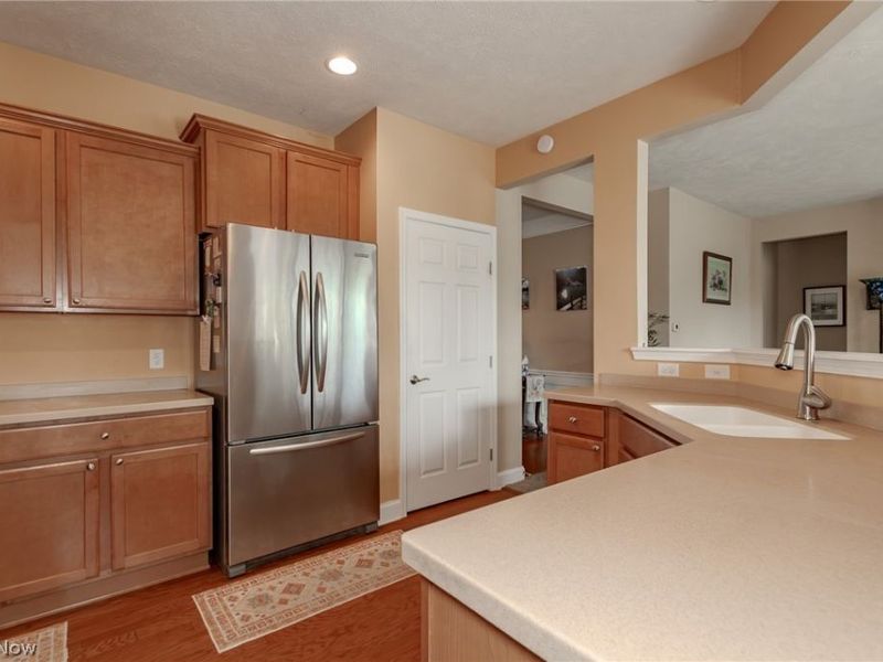 9237 Unionville Drive, North Ridgeville, OH 44039 Photo 12
