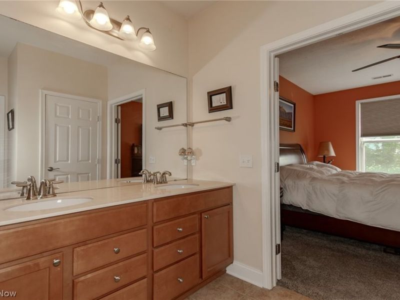 9237 Unionville Drive, North Ridgeville, OH 44039 Photo 16