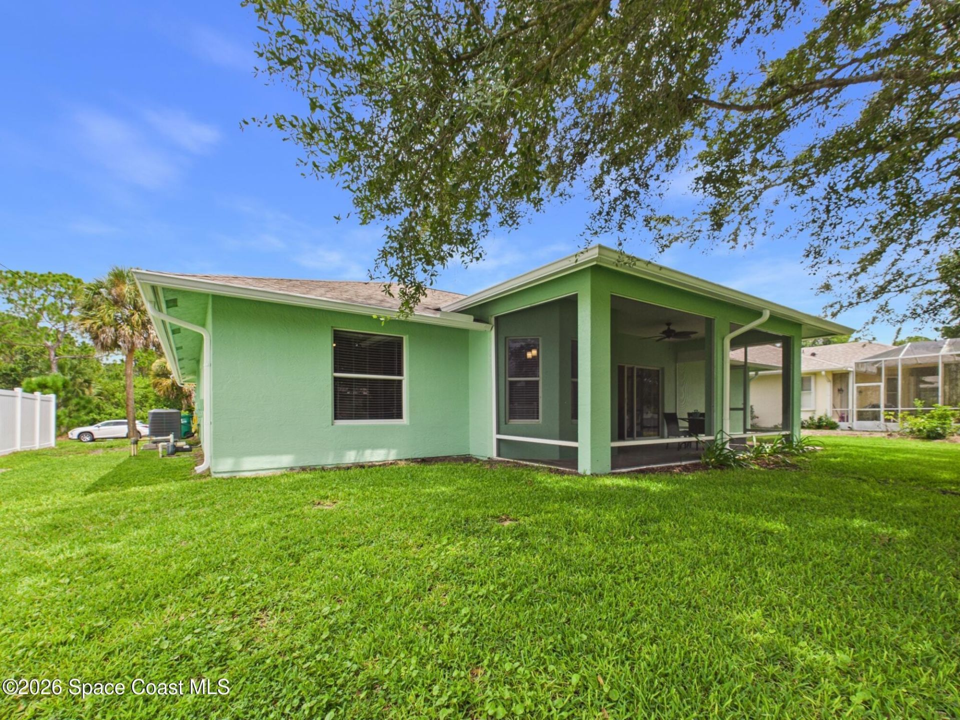 732 Newhall Terrace , Sebastian, FL 32958 Photo