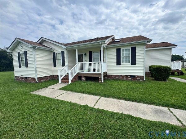 795 Cherry Row Lane , Shacklefords, VA 23156