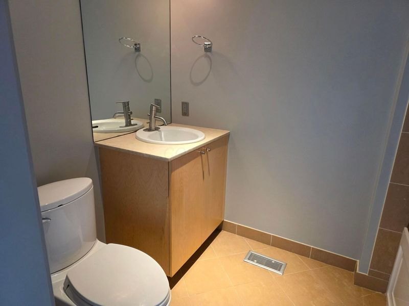 448 W Nationwide Boulevard , Unit 421, Columbus, OH 43215 Photo 11