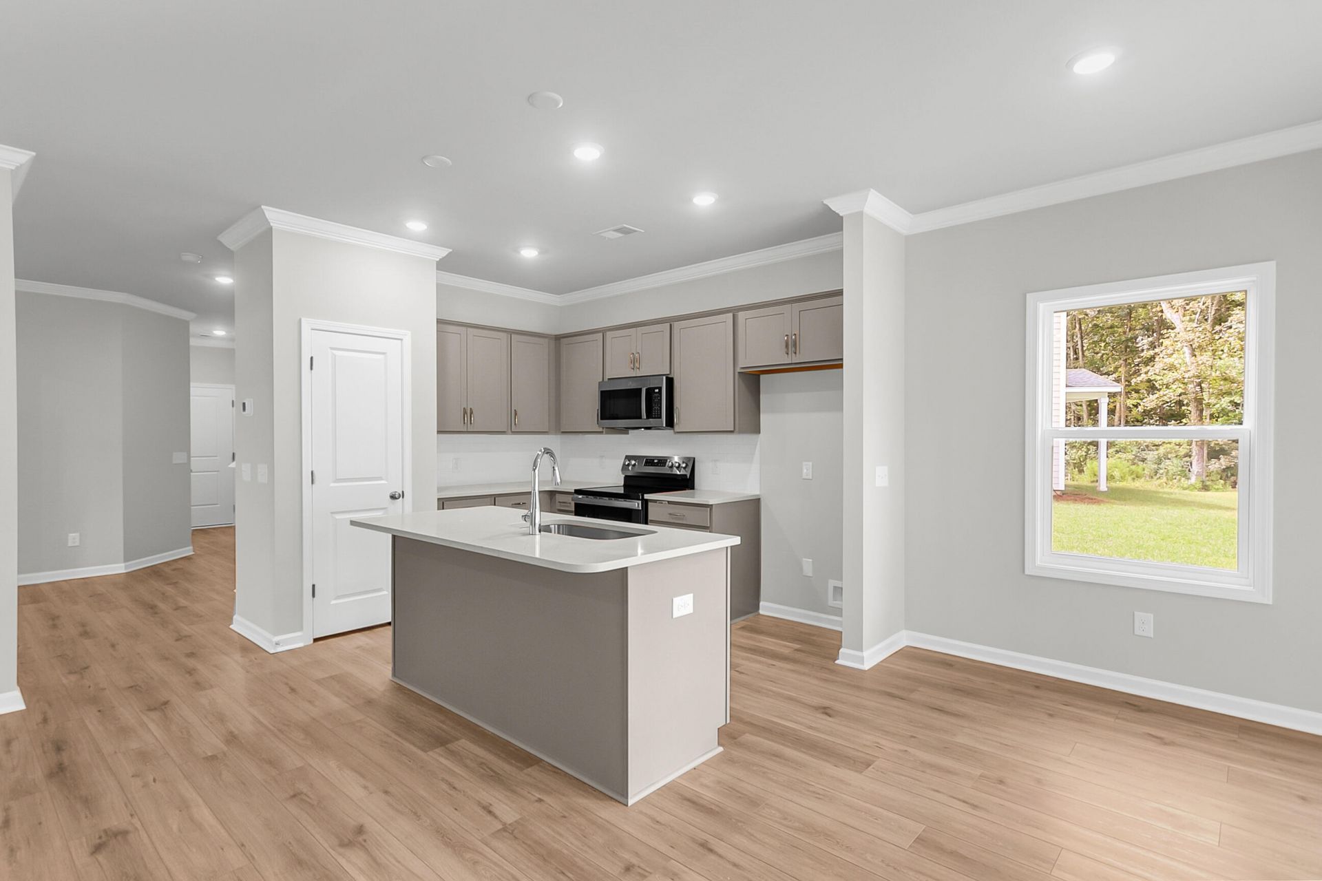 115 Old Creek Court Photo 4