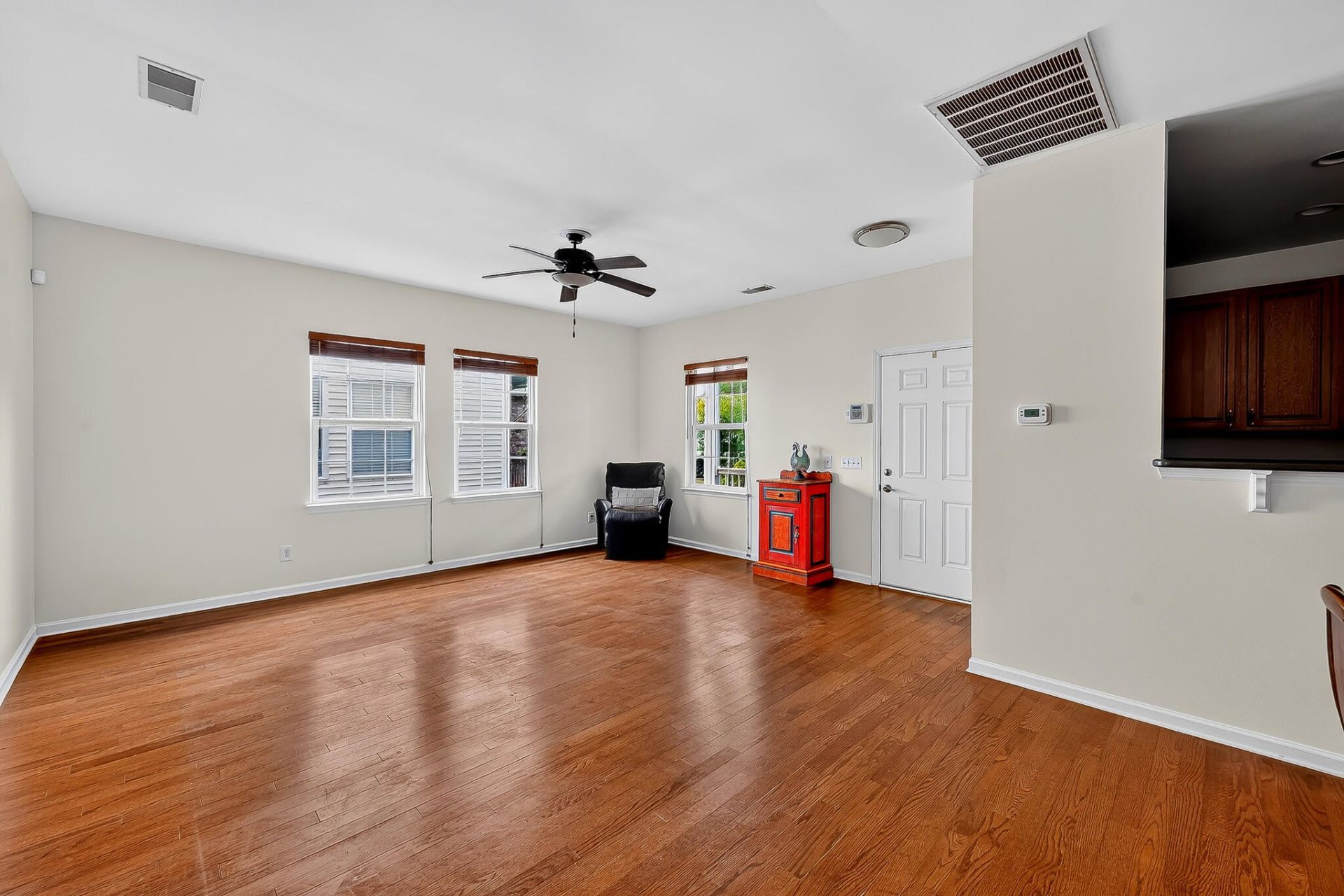 1515 Royal Colony Road Photo 19