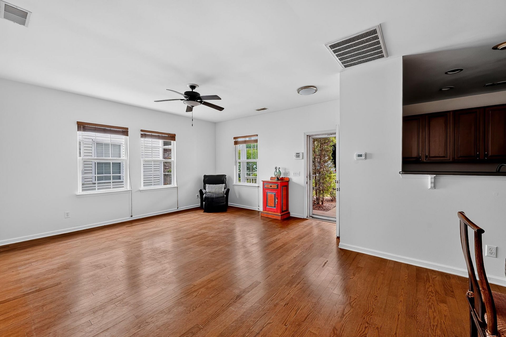 1515 Royal Colony Road Photo 21