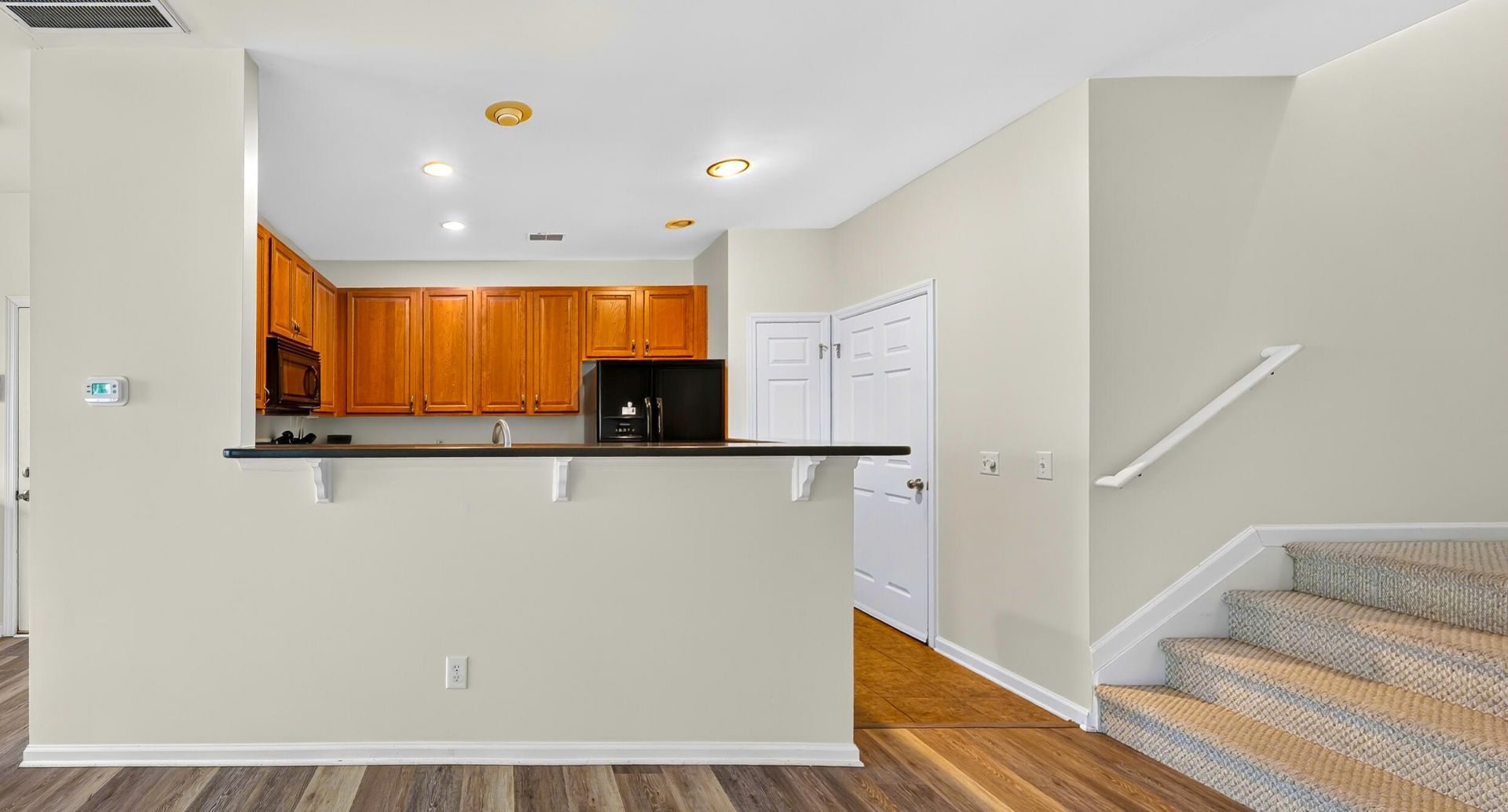 1515 Royal Colony Road Photo 23