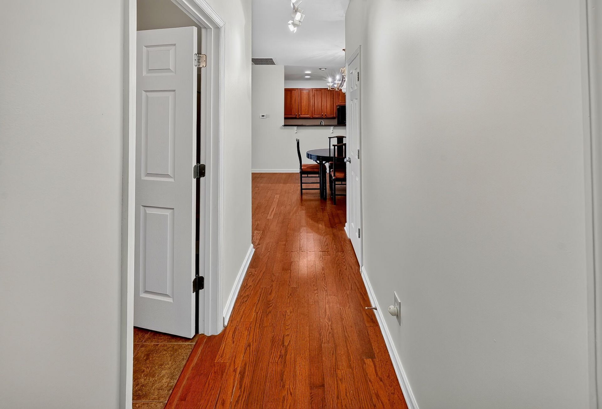 1515 Royal Colony Road Photo 40