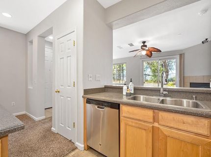 1102 Ferry Cir, Folsom, CA 95630 Photo
