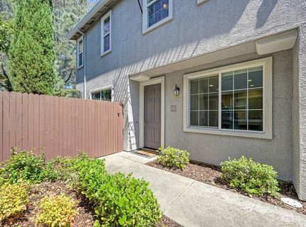 1102 Ferry Cir, Folsom, CA 95630 Photo