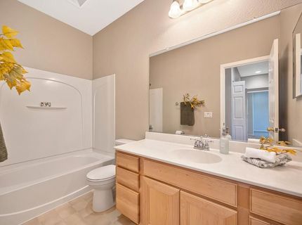 1102 Ferry Cir, Folsom, CA 95630 Photo