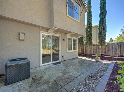 1102 Ferry Cir, Folsom, CA 95630 Photo