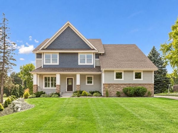 5 Deerwood Lane N, Plymouth, MN 55441