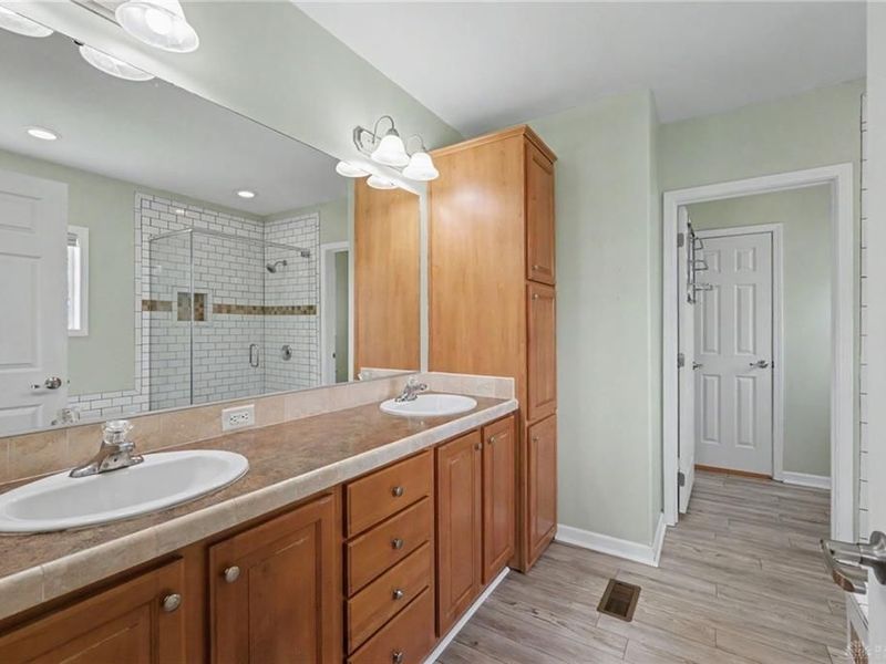 1089 Marty Lee Lane, Carlisle, OH 45005 Photo 13