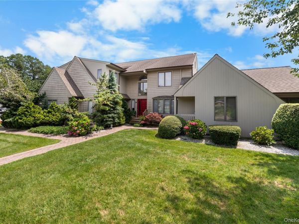 29 Seacove Lane , South Jamesport, NY 11901