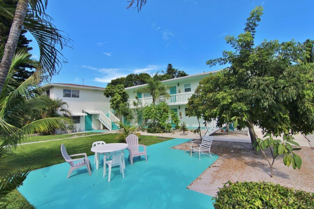 221 SE 3rd Avenue, Unit 6, Boynton Beach, FL 33435 Photo