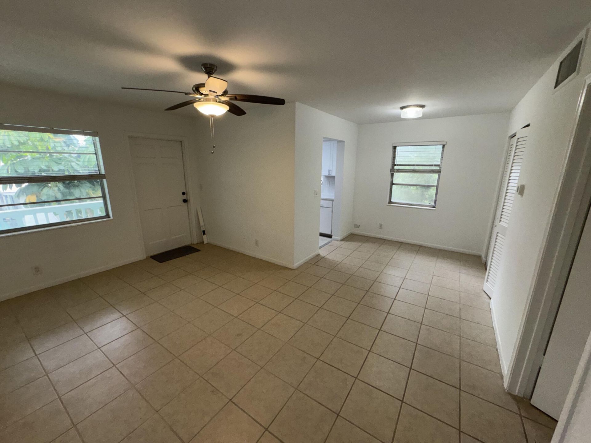 221 SE 3rd Avenue, Unit 6, Boynton Beach, FL 33435 Photo