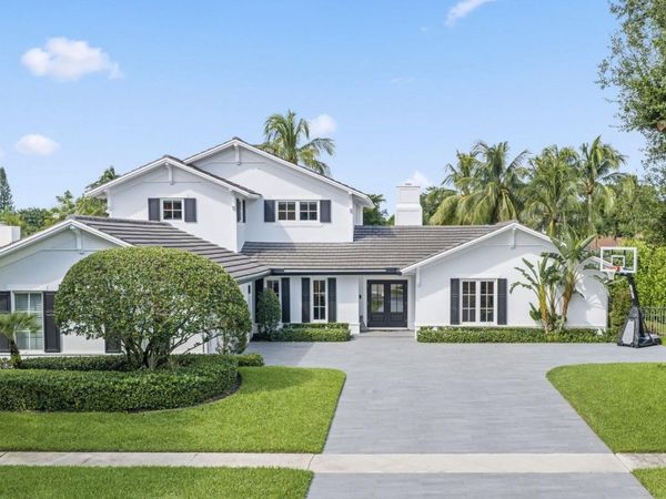2892 Banyan Blvd Circle NW, Boca Raton, FL 33431