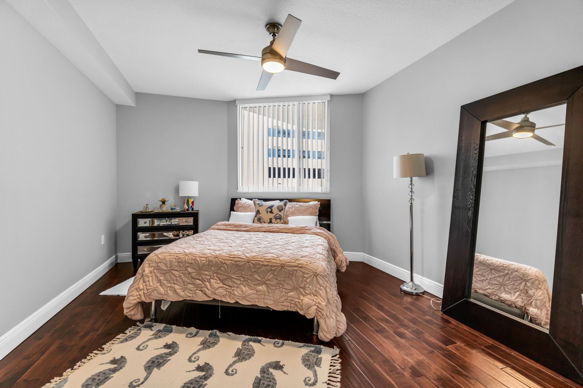 1551 N Flagler Drive, Unit 817, West Palm Beach, FL 33401 Photo