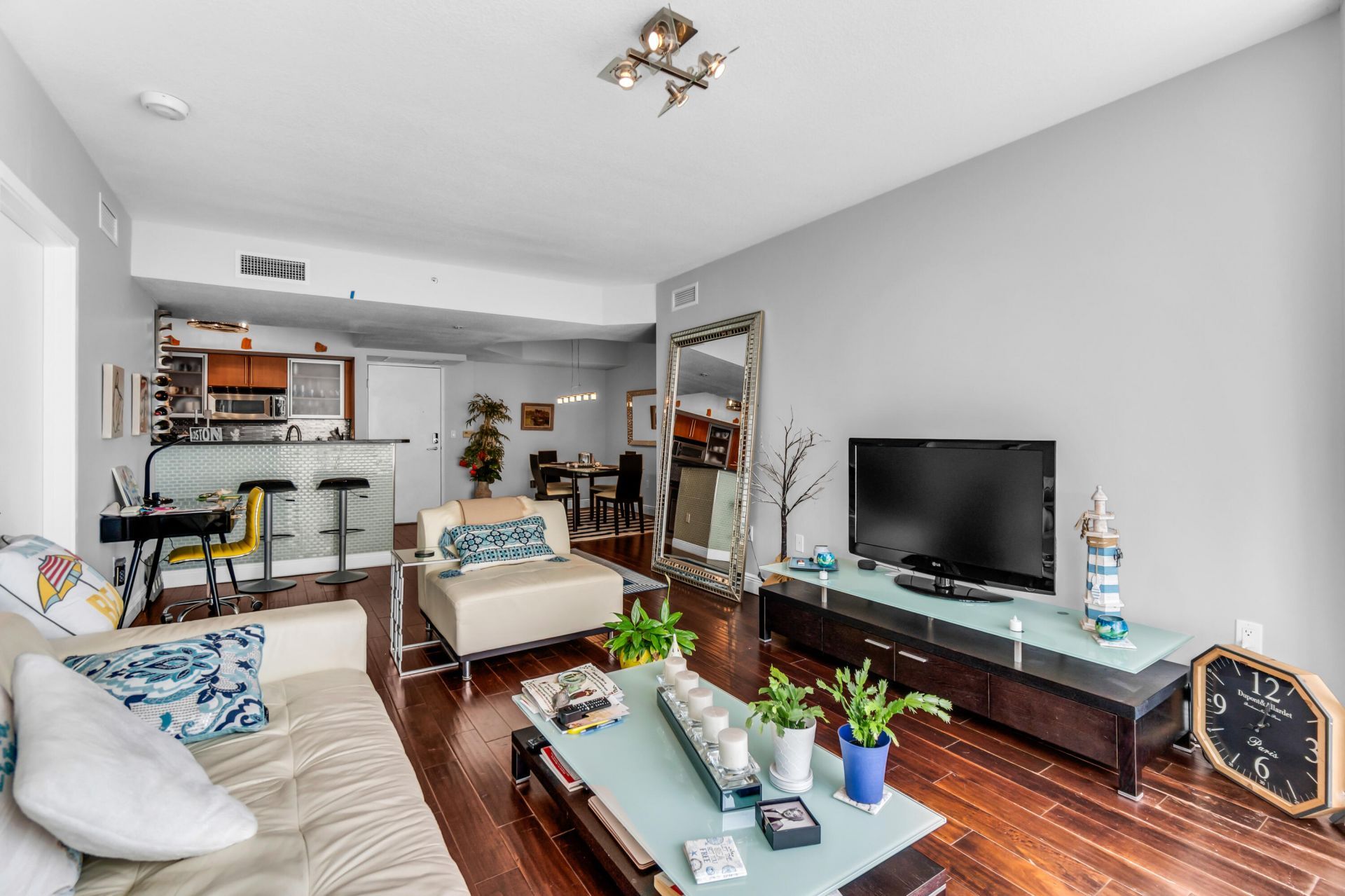 1551 N Flagler Drive, Unit 817, West Palm Beach, FL 33401 Photo