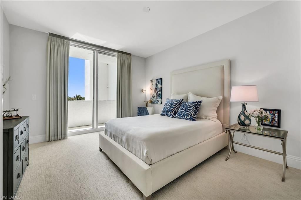 285 Grande Way , Unit 503, Naples, FL 34110 Photo