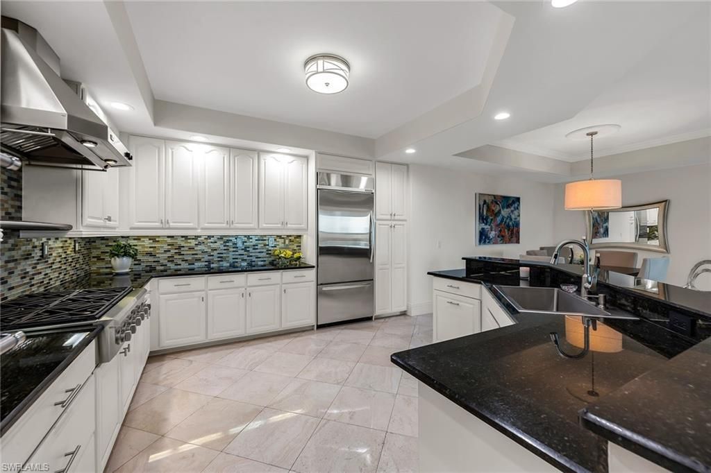 285 Grande Way , Unit 503, Naples, FL 34110 Photo