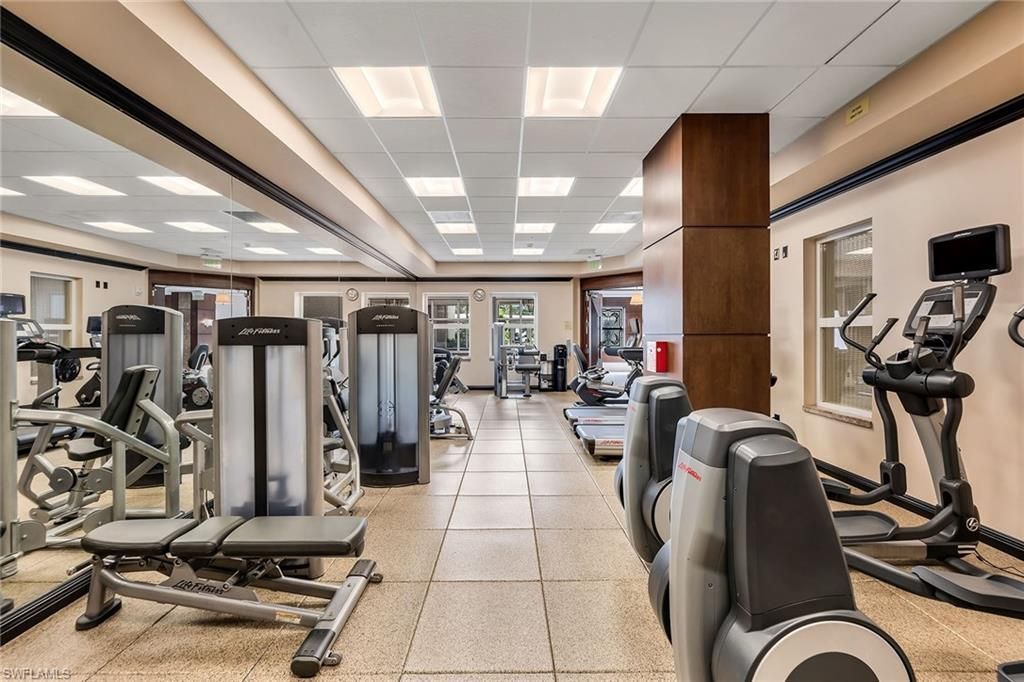 285 Grande Way , Unit 503, Naples, FL 34110 Photo