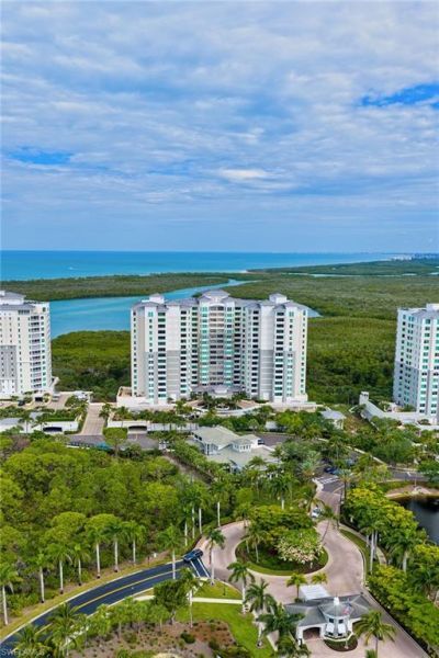 285 Grande Way , Unit 503, Naples, FL 34110 Photo