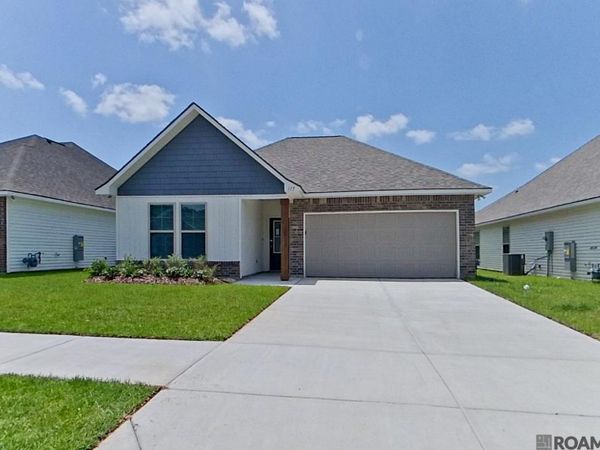 115 Teddy Ln, Lafayette, LA 70507