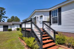 1246 Little John Road photo 4