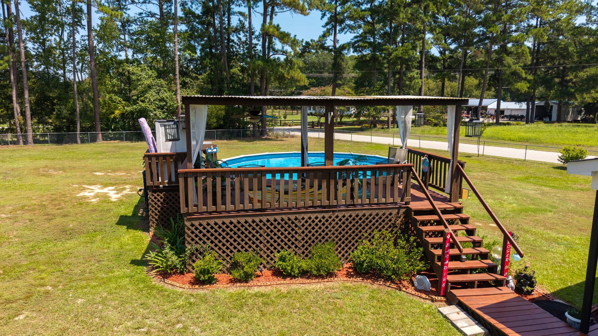 1246 Little John Road Photo 33