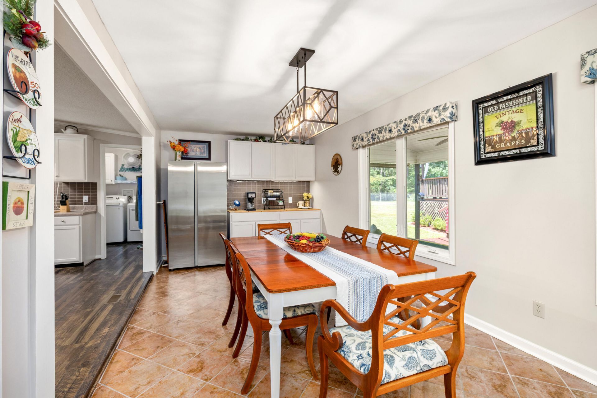 1246 Little John Road Photo 55