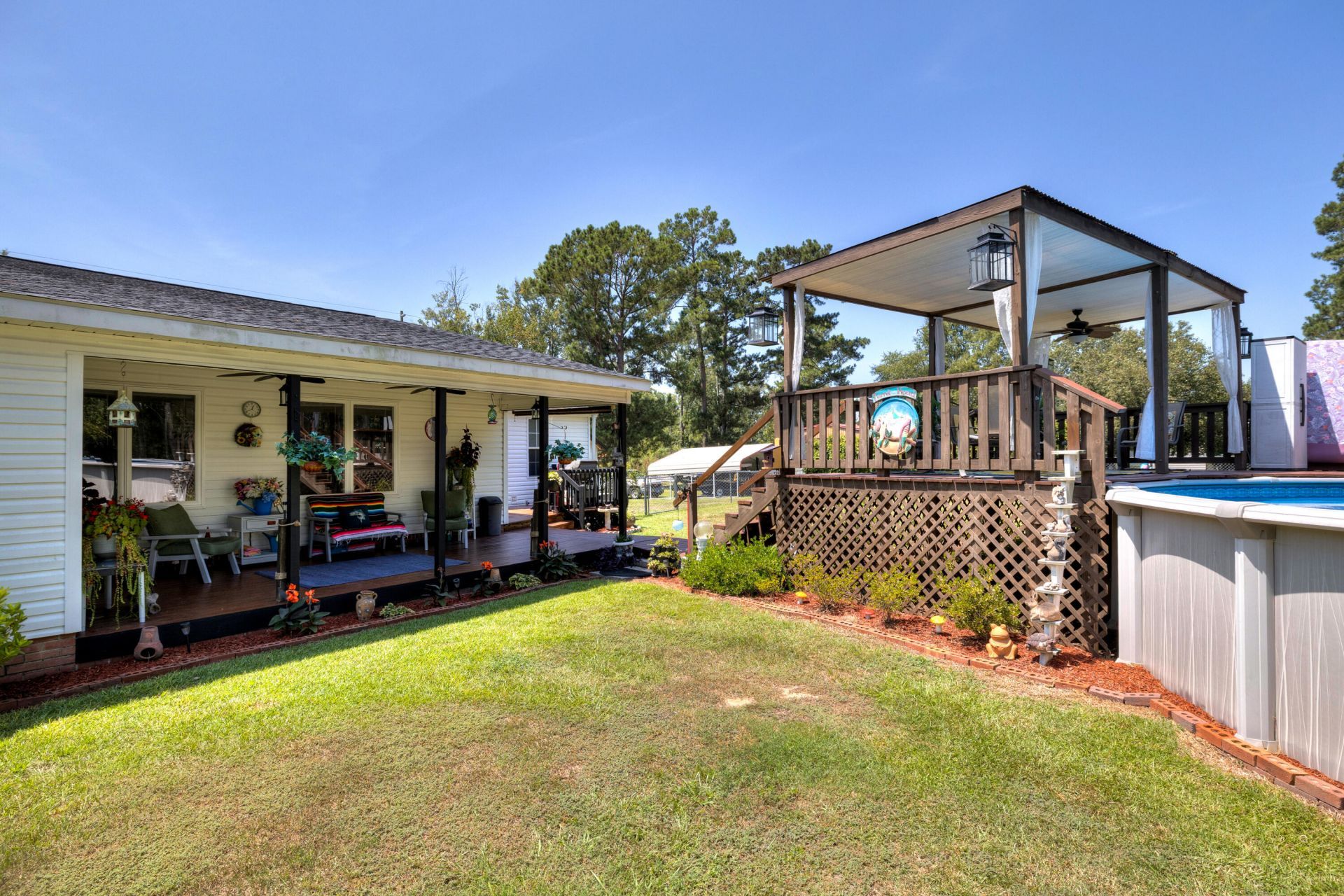 1246 Little John Road Photo 9
