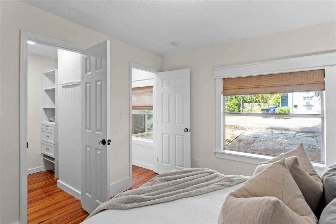 1175 Highland Court N, Saint Petersburg, FL 33701 Photo