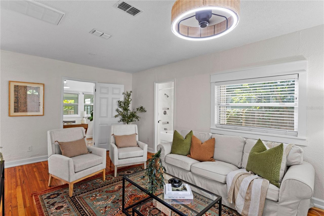 1175 Highland Court N, Saint Petersburg, FL 33701 Photo