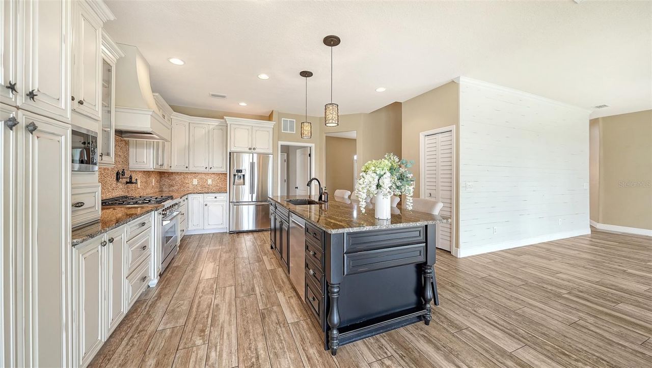 116 New Briton Court, Bradenton, FL 34212 Photo