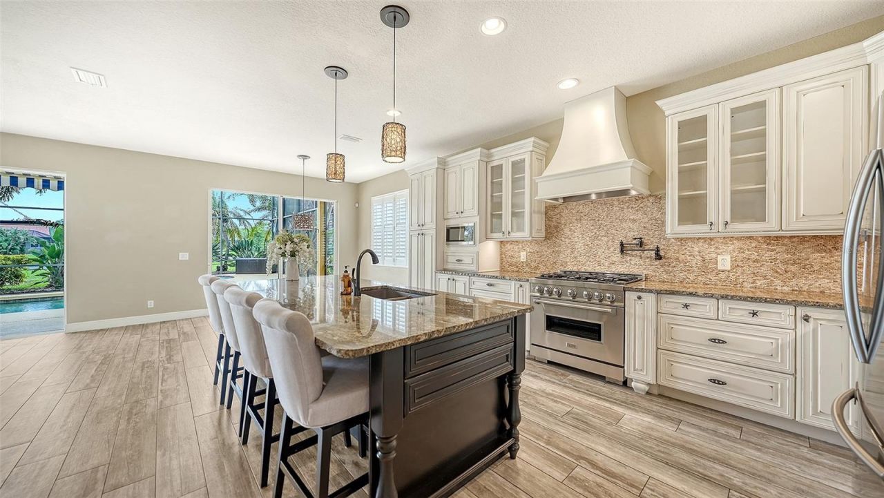 116 New Briton Court, Bradenton, FL 34212 Photo