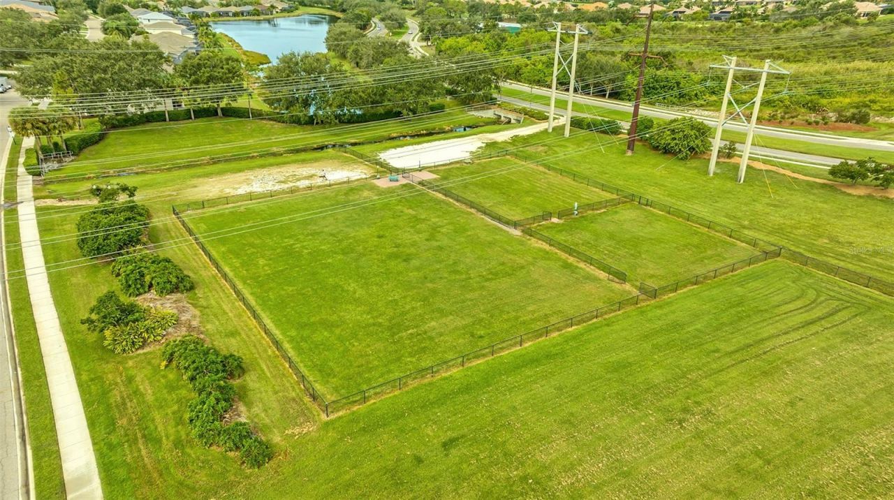116 New Briton Court, Bradenton, FL 34212 Photo
