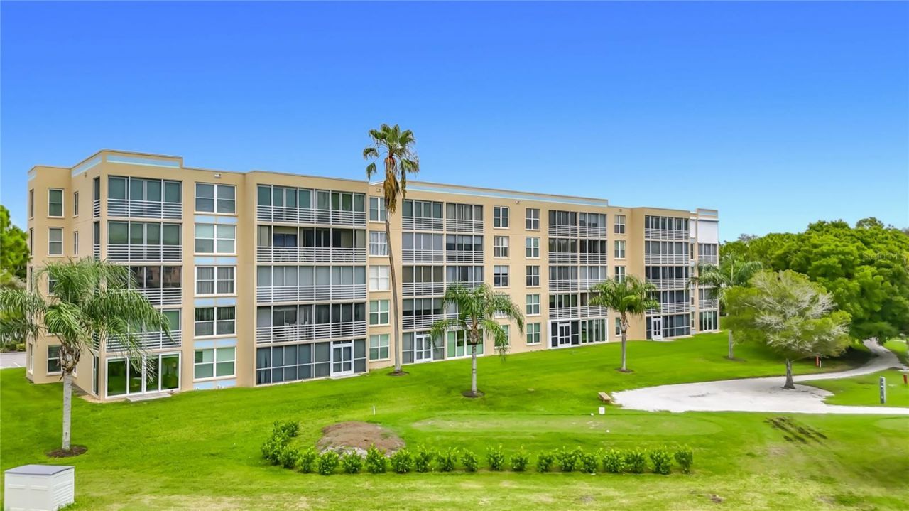 3750 Pinebrook Circle, Unit 107, Bradenton, FL 34209 Photo