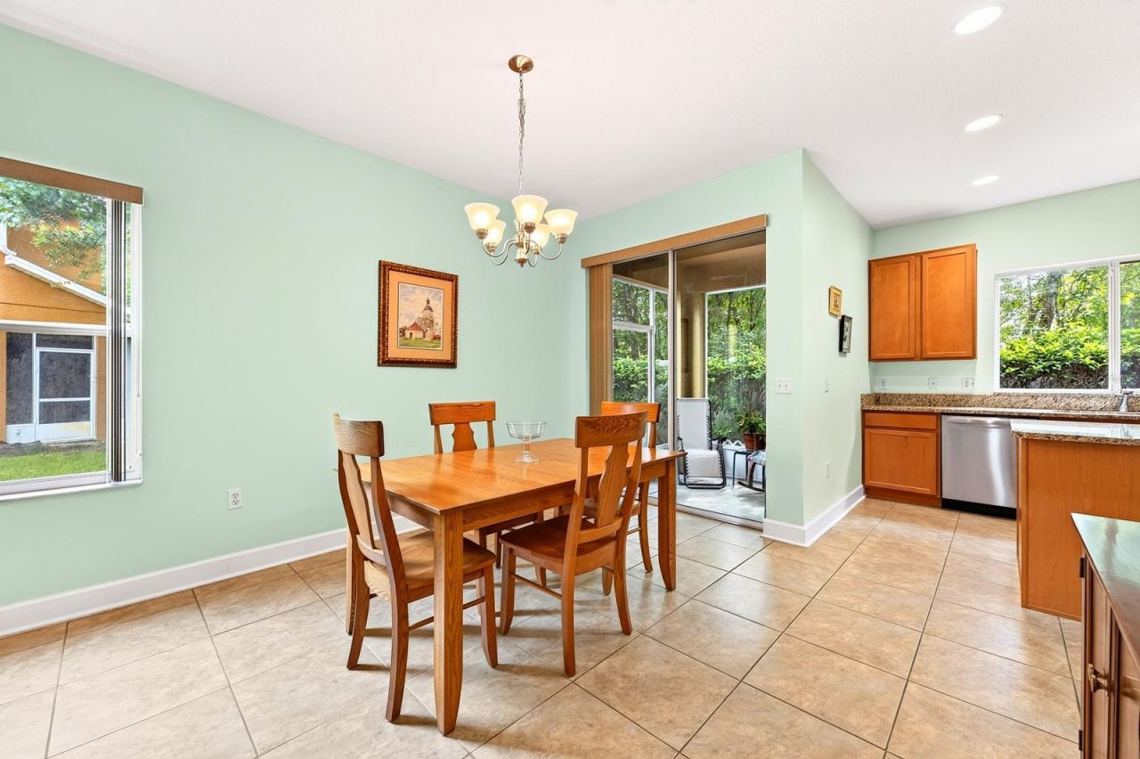 5585 Rutherford Place , Oviedo, FL 32765 Photo