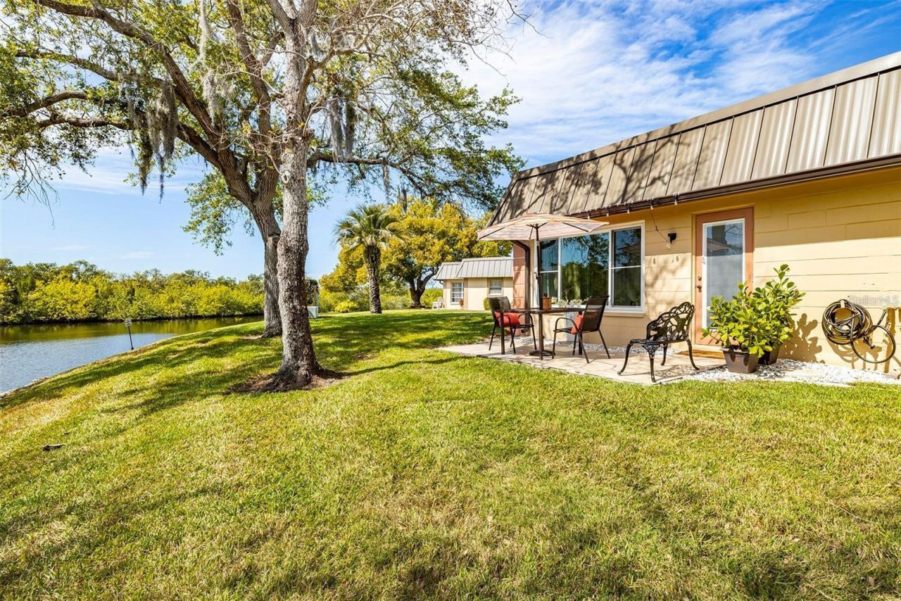 4122 Hampton Drive, Unit D, New Port Richey, FL 34652 Photo