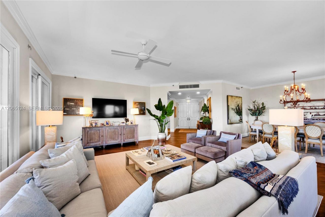 13647 Deering Bay Dr , Unit 142, Coral Gables, FL 33158 Photo