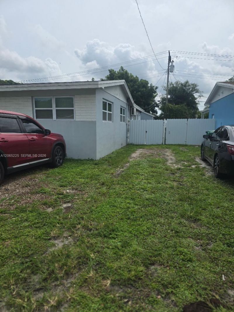 18025 NW 17th Ave, Miami Gardens, FL 33056 Photo