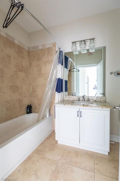 7139 Greenwood Park Cir, Unit 11, Fort Myers, FL 33967 Photo