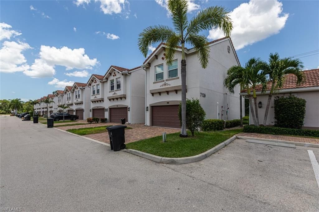7139 Greenwood Park Cir, Unit 11, Fort Myers, FL 33967 Photo