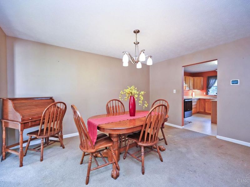 1543 Doddington Road, Kettering, OH 45409 Photo 7