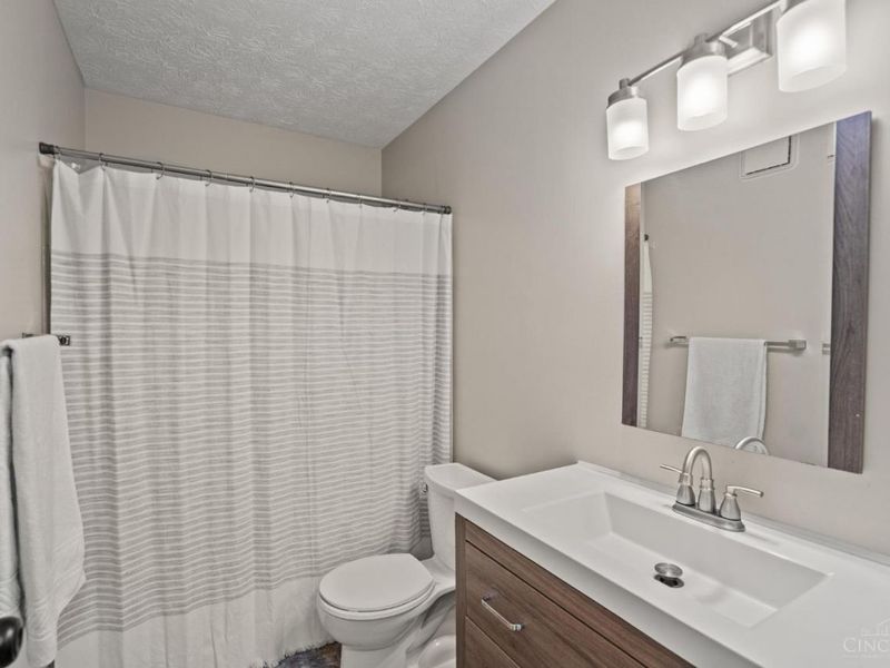 8935 Creekwood Drive, Deerfield Twp., OH 45039 Photo 19