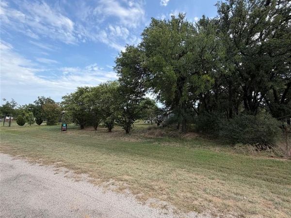 226 Plantation RD Road , Springtown, TX 76082